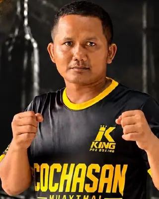 Kru Ek, Muay Thai coach at COCHASAN