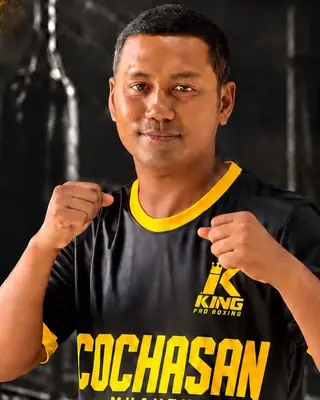 Kru San, Muay Thai coach at COCHASAN